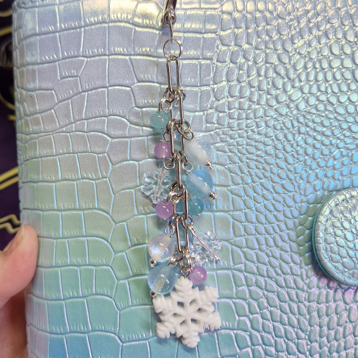 Winter binder charm