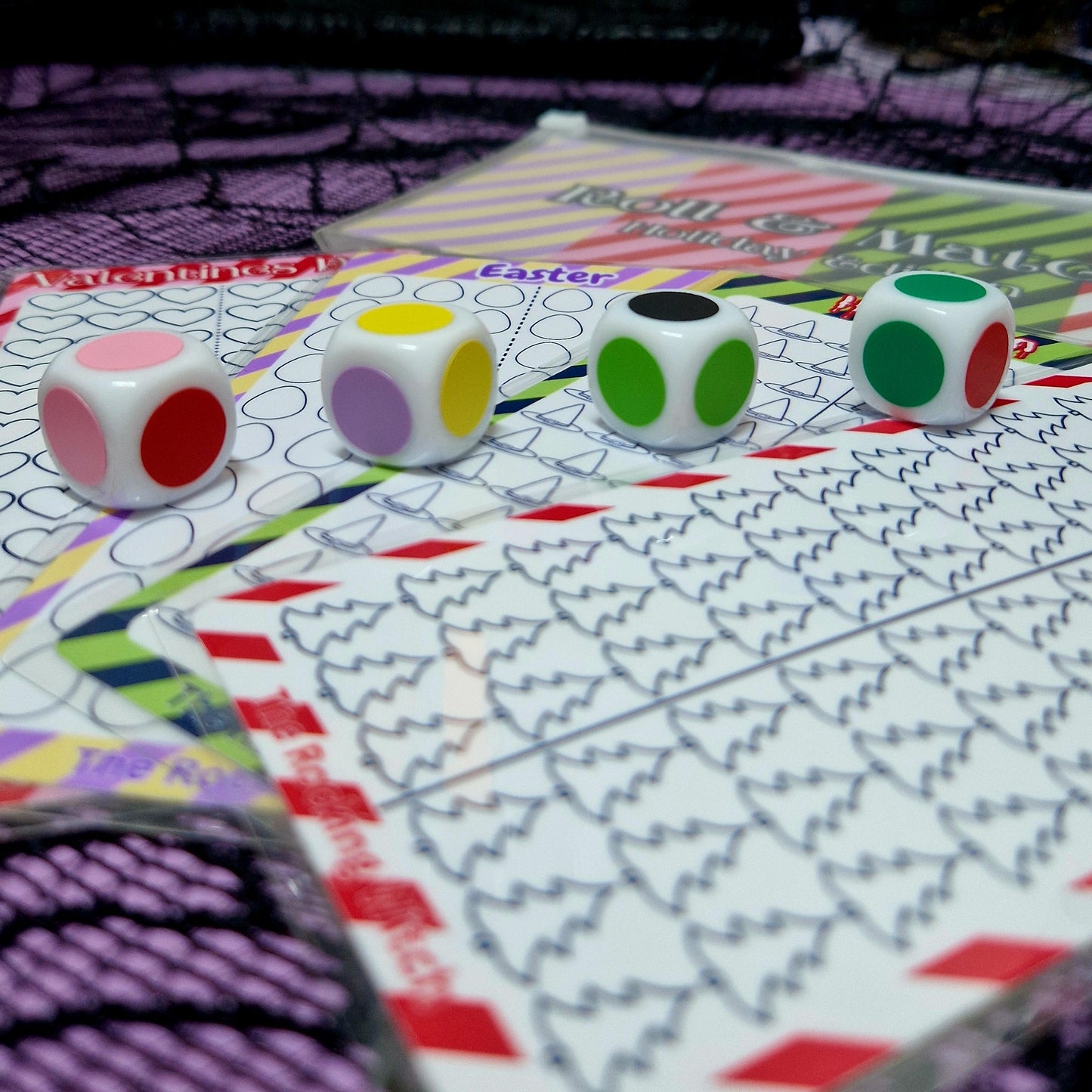 Holiday Roll & Match set
