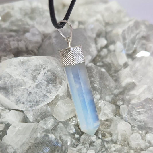 Crystal point necklace